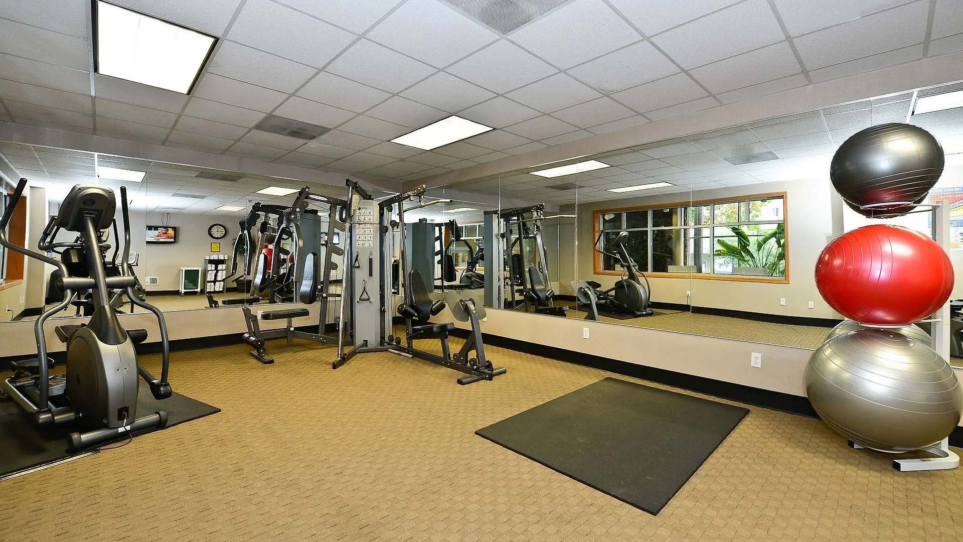 *** Отель Quality Inn & Suites Seattle Center США