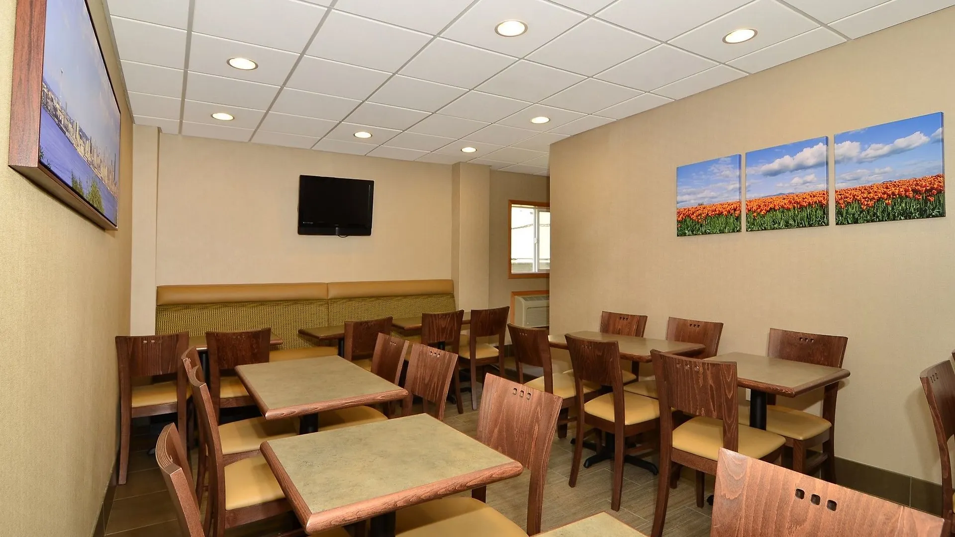 Quality Inn & Suites Seattle Center Отель