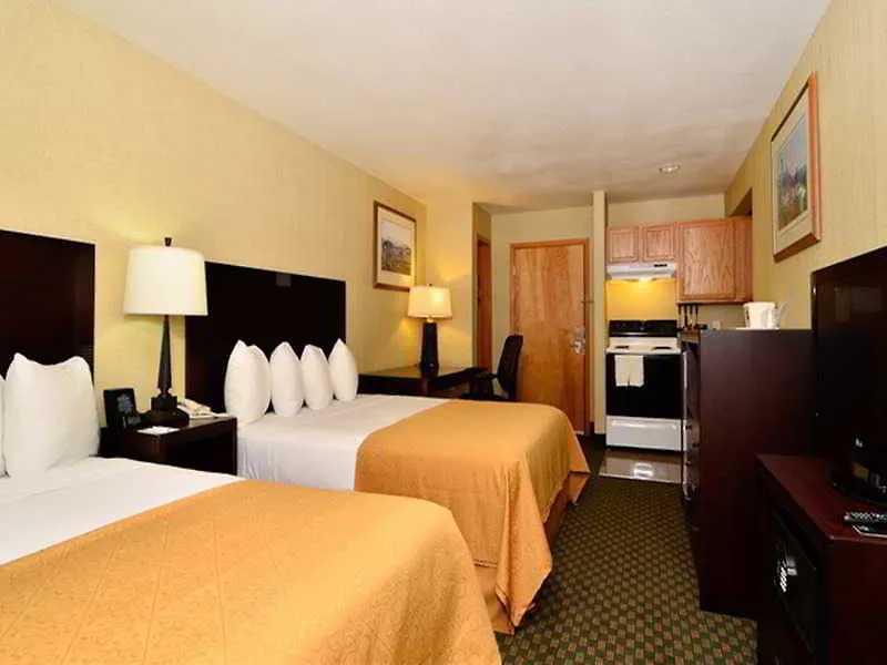 Quality Inn & Suites Seattle Center 3*,  США