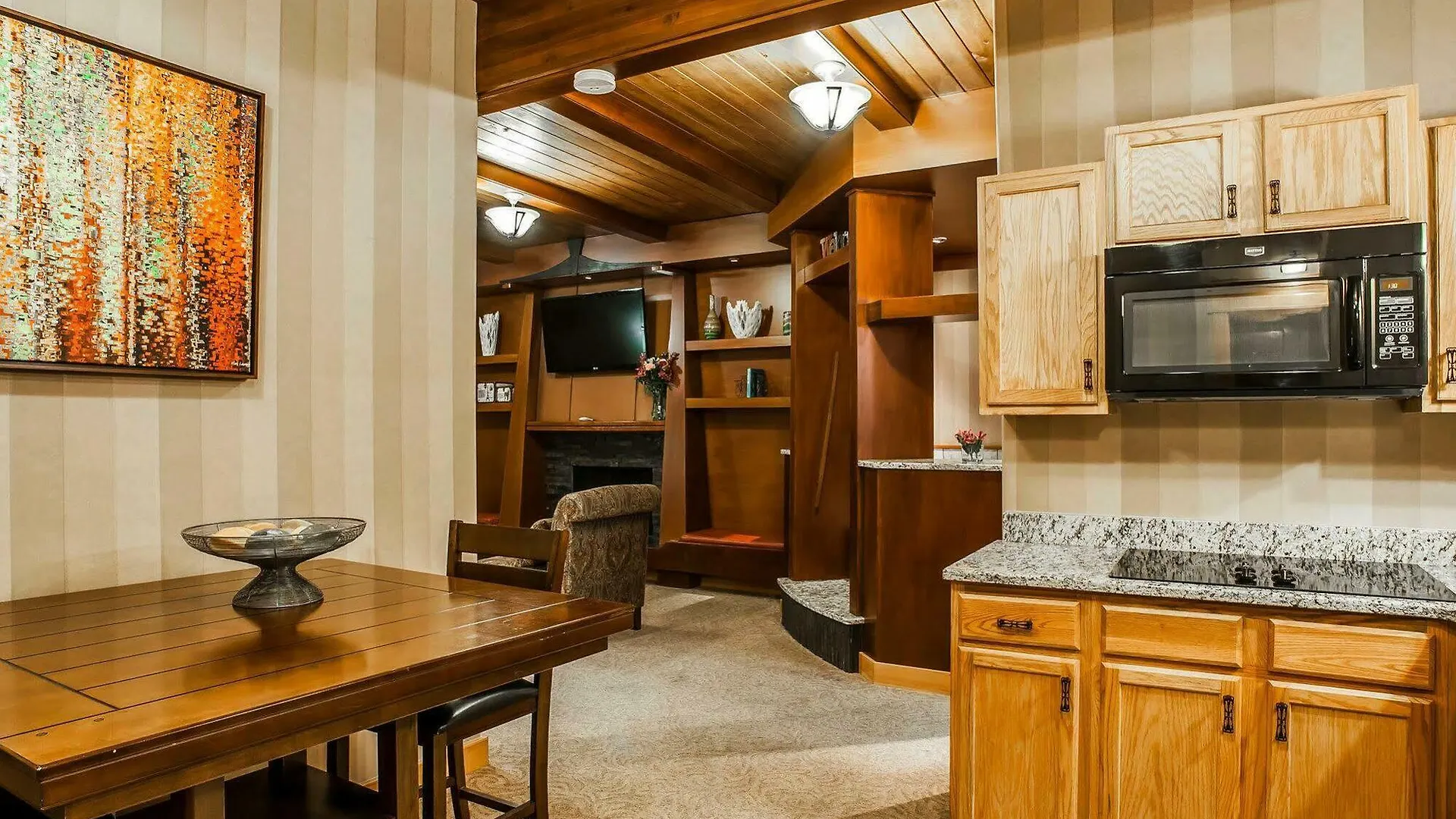 Отель Quality Inn & Suites Seattle Center